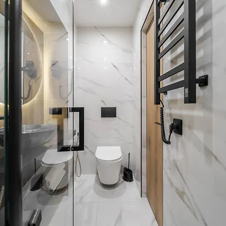 Leogrand On Rymlyanyna 6-1 Apartment *